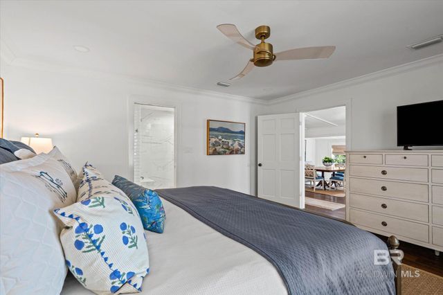 653 Fairhope Avenue, Fairhope, AL 36532