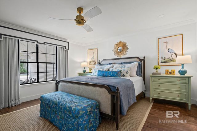 653 Fairhope Avenue, Fairhope, AL 36532