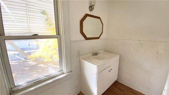 1520 Woodmont, Arnold, PA 15068