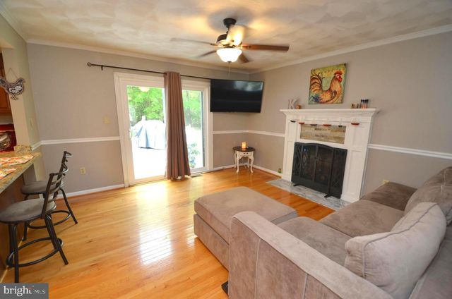 1527 SNUG HARBOR RD, Shady Side, MD 20764