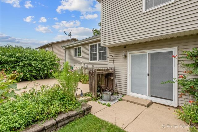 474 Briarcliff Lane, Bartlett, IL 60103