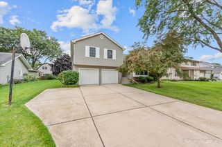 474 Briarcliff Lane, Bartlett, IL 60103