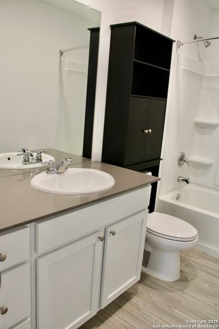 5831 Coahulia, Seguin, TX 78155