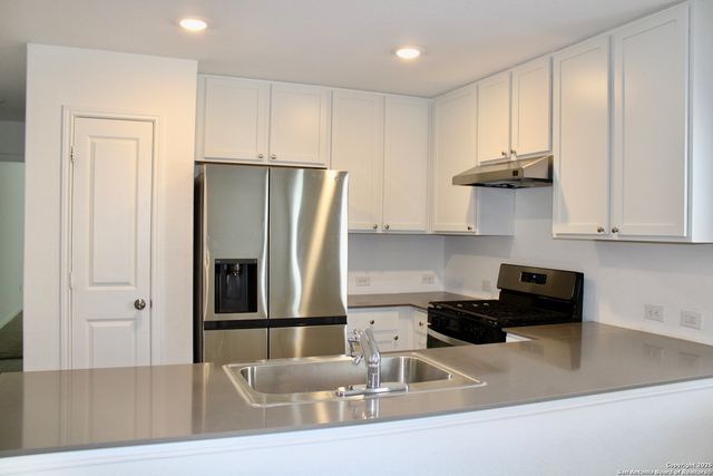 5831 Coahulia, Seguin, TX 78155