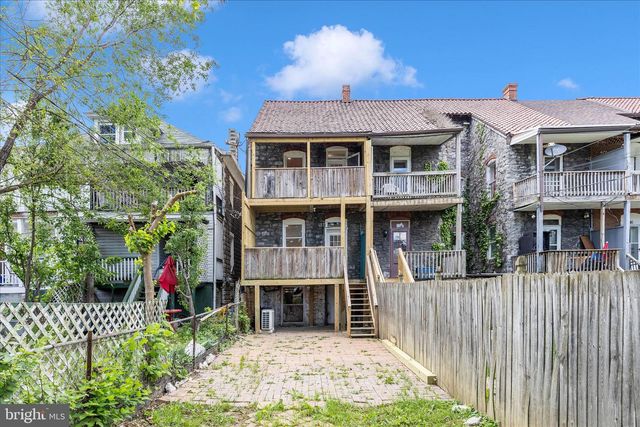 16 BELVIEW AVE, Hagerstown, MD 21742