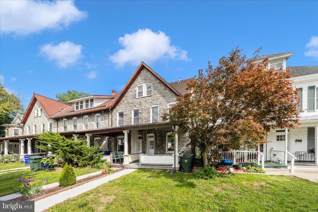 16 BELVIEW AVE, Hagerstown, MD 21742
