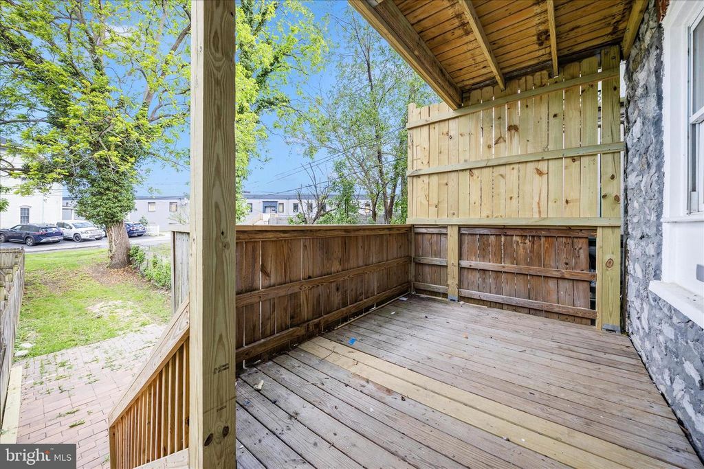 Image 21 of property listing at 16 BELVIEW AVE, Hagerstown, MD 21742