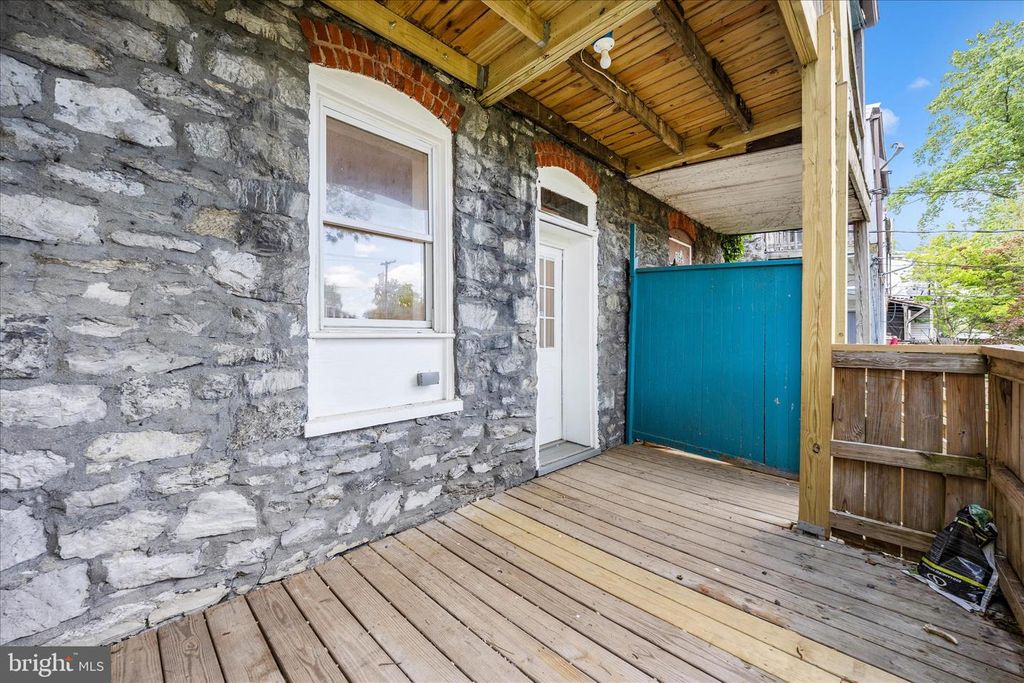 Image 22 of property listing at 16 BELVIEW AVE, Hagerstown, MD 21742