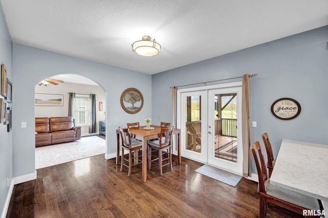 1020 GREENBRIER Lane, Washington, IL 61571