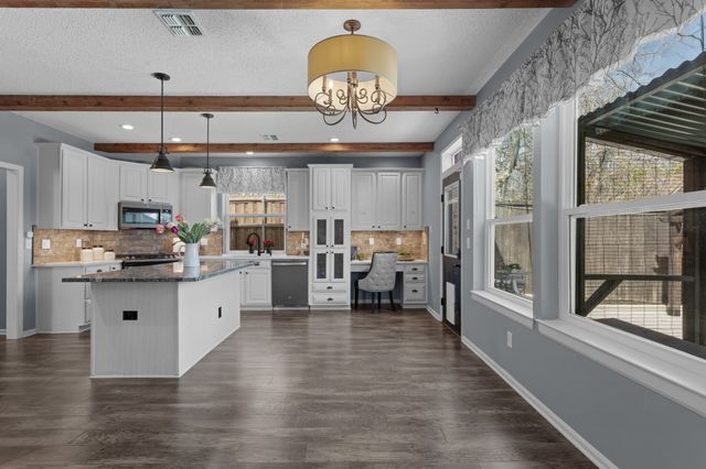 2708 Ponderosa Pine Drive, Flower Mound, TX 75028