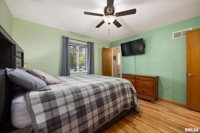 1111 S MESA Drive, Peoria, IL 61607