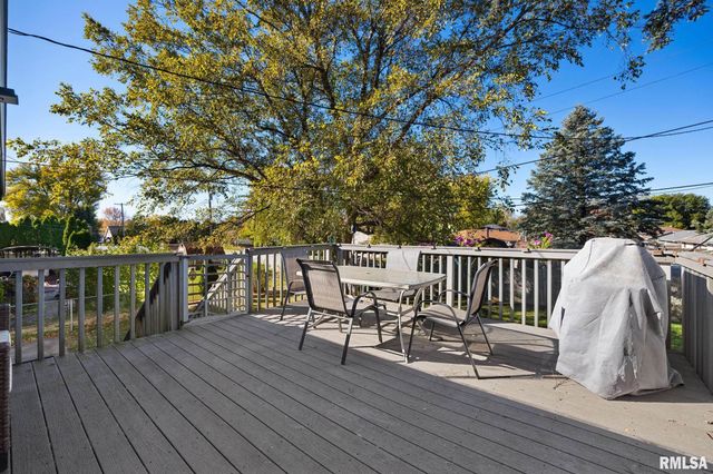 1111 S MESA Drive, Peoria, IL 61607