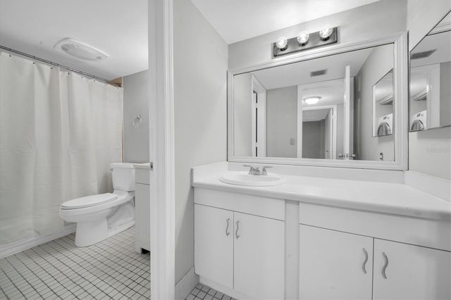 675 99TH AVENUE N 102, St Petersburg, FL 33702