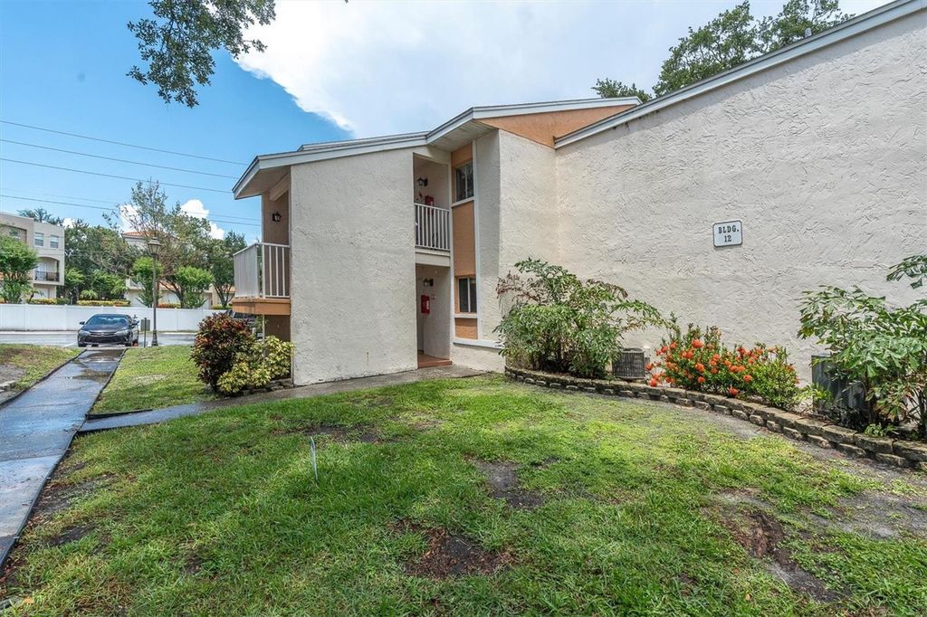 675 99TH AVENUE N 102, St Petersburg, FL 33702