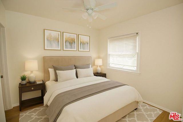 7465 N Forbes Avenue, Lake Balboa, CA 91406