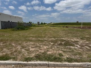 1627 S Middleton Street, Edinburg, TX 78539