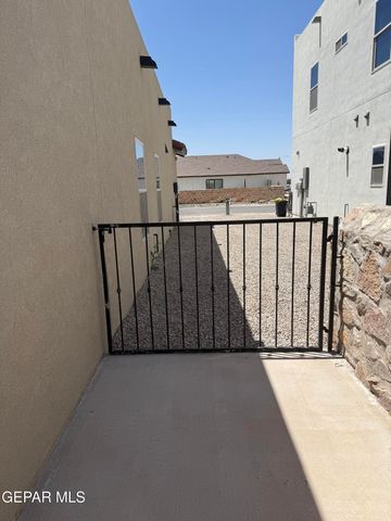 10148 Texas Madrone Drive, Socorro, TX 79927