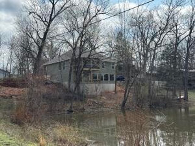 1907 N Lake Lane, Nixa, MO 65714