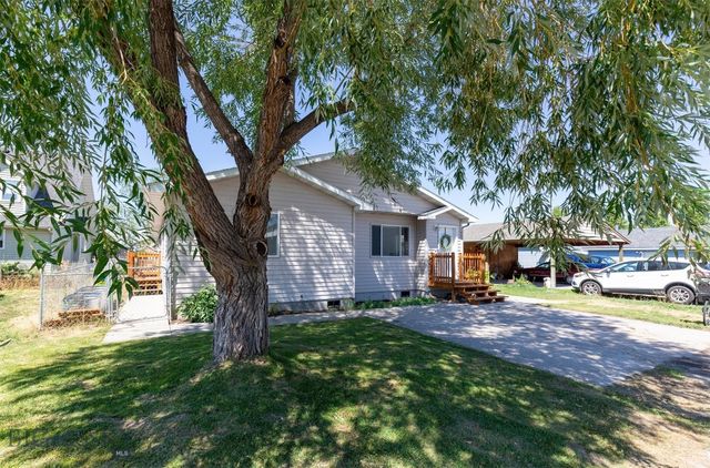 108 10th Street B, Belgrade, MT 59714