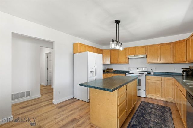 108 10th Street B, Belgrade, MT 59714