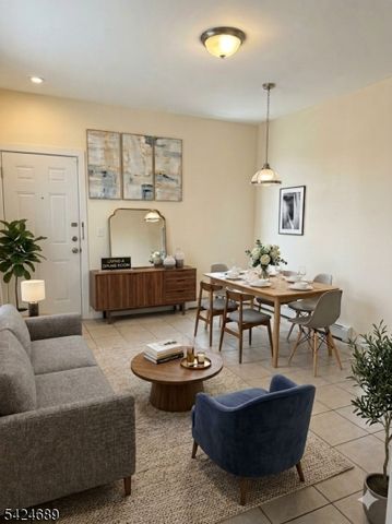 93 Davenport Ave 4, Newark City, NJ 07107