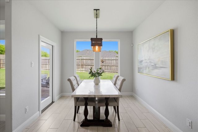 9836 Chaparral Pass, Fort Worth, TX 76126