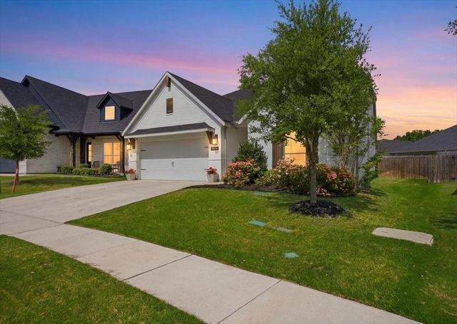 9836 Chaparral Pass, Fort Worth, TX 76126