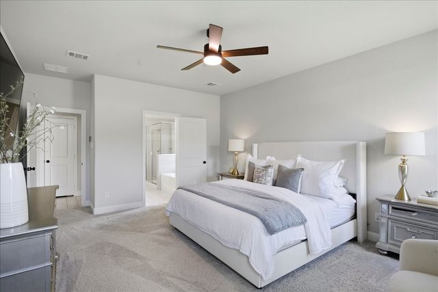 9836 Chaparral Pass, Fort Worth, TX 76126