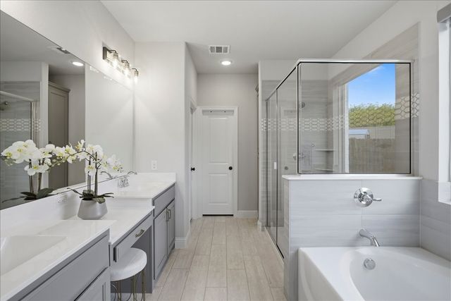 9836 Chaparral Pass, Fort Worth, TX 76126