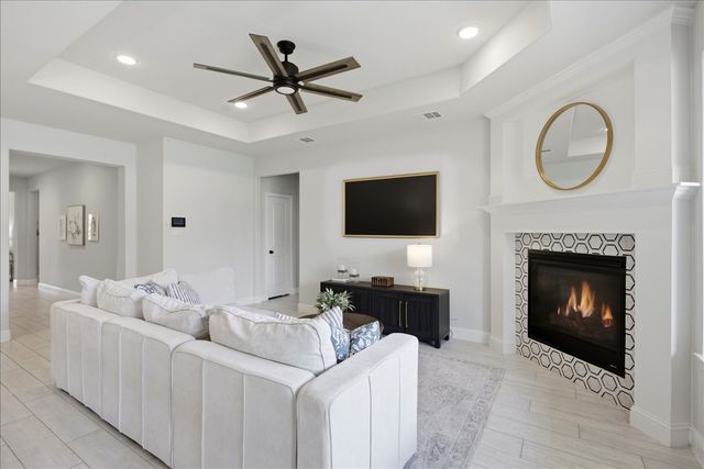 9836 Chaparral Pass, Fort Worth, TX 76126