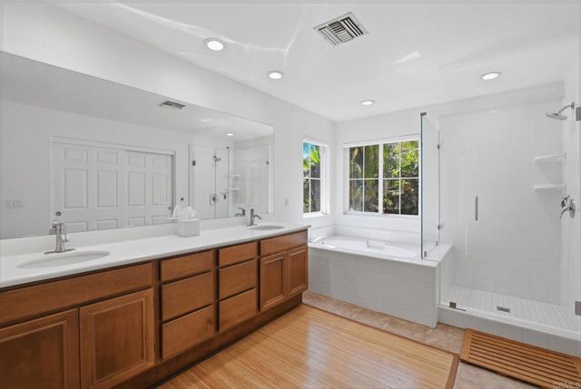 2347 Merwin Drive, Carlsbad, CA 92008