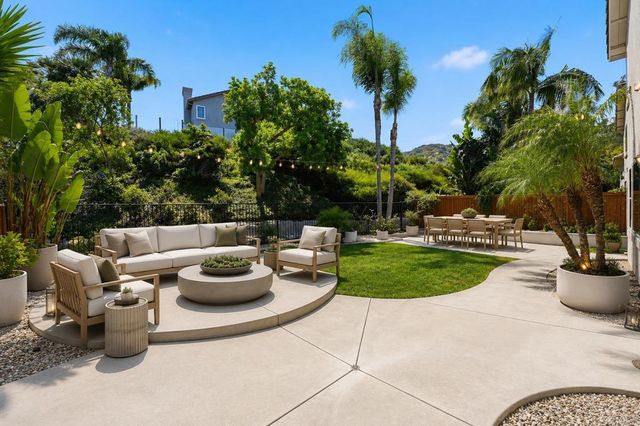 2347 Merwin Drive, Carlsbad, CA 92008