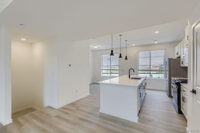1612 Park Place, Broomfield, CO 80023