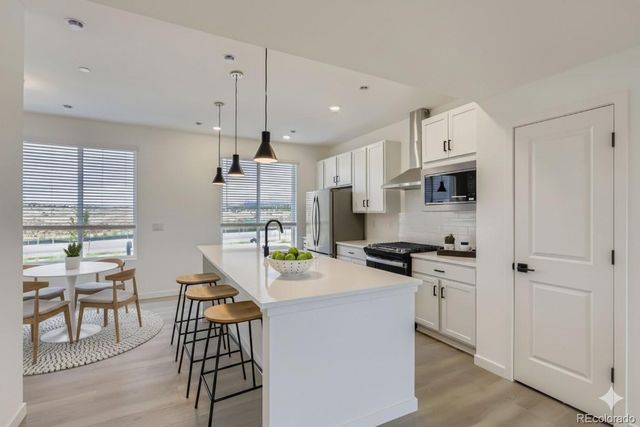 1612 Park Place, Broomfield, CO 80023