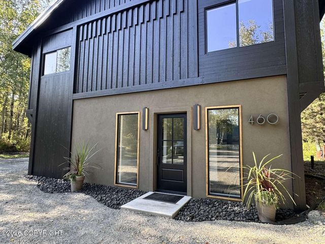460 S August Circle, Wasilla, AK 99654