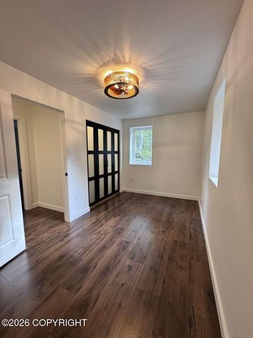 460 S August Circle, Wasilla, AK 99654