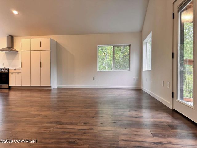 460 S August Circle, Wasilla, AK 99654