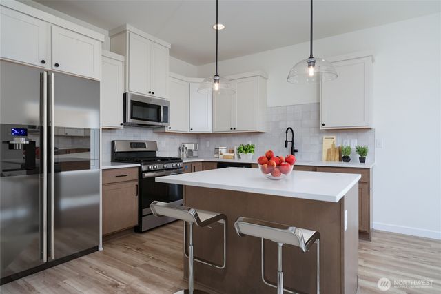 388 Polska Street, Sedro Woolley, WA 98284