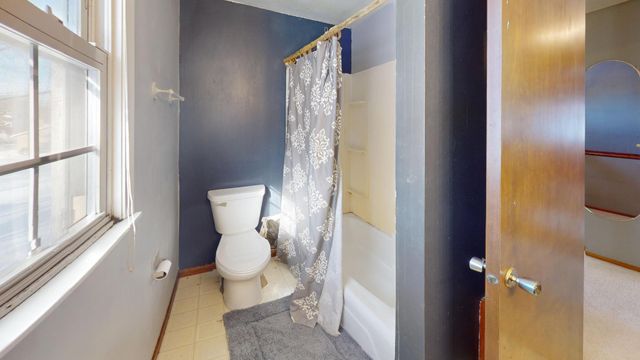 131 4th Place SE, Glenville, MN 56036