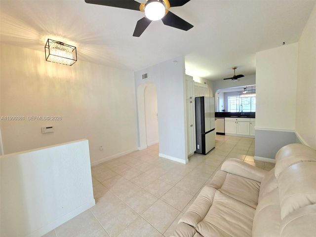 7611 Southampton Ter 110, Tamarac, FL 33321