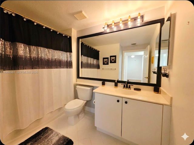 7611 Southampton Ter 110, Tamarac, FL 33321