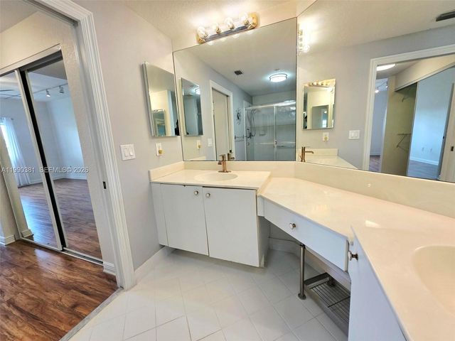 7611 Southampton Ter 110, Tamarac, FL 33321