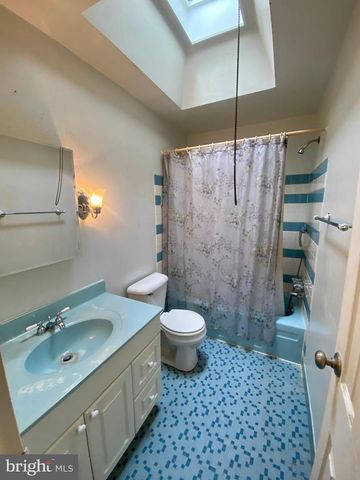 8662 JACKSON ST, Philadelphia, PA 19136