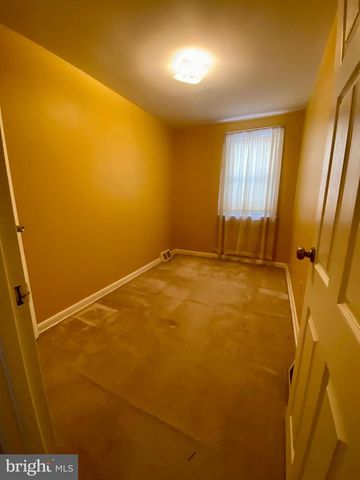 8662 JACKSON ST, Philadelphia, PA 19136