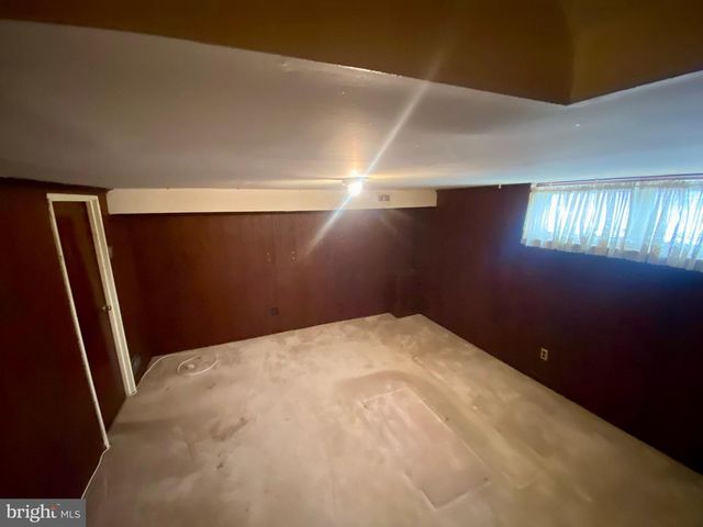 8662 JACKSON ST, Philadelphia, PA 19136