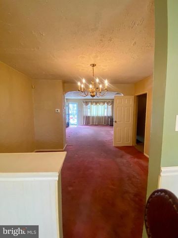 8662 JACKSON ST, Philadelphia, PA 19136