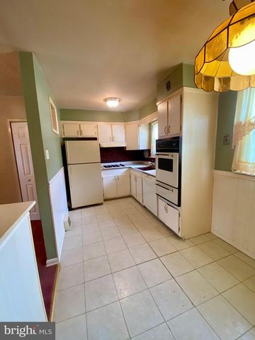 8662 JACKSON ST, Philadelphia, PA 19136