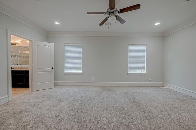 5226 Kiam Street 1002, Houston, TX 77007