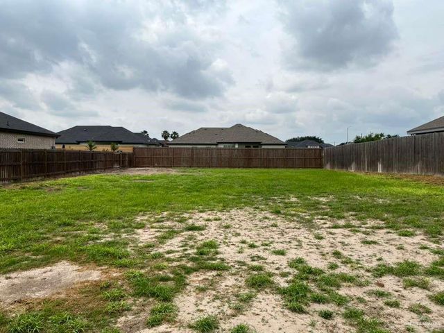 000 Fannin Street, Weslaco, TX 78599