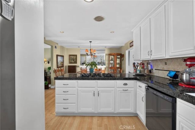 16281 Saratoga Lane, Huntington Beach, CA 92649